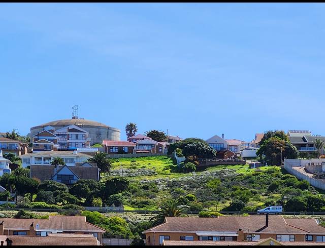 1,609M² VACANT LAND FOR SALE IN HARTENBOS HEUWELS